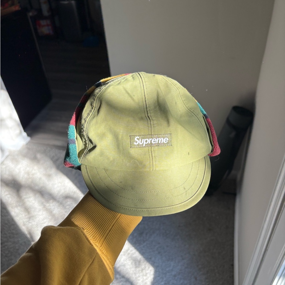 Goretex supreme ear cover hat